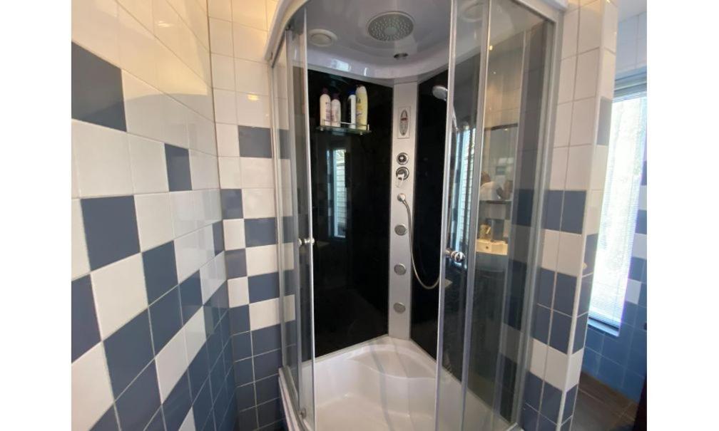 De Paddestoel Villa Wateren Dış mekan fotoğraf